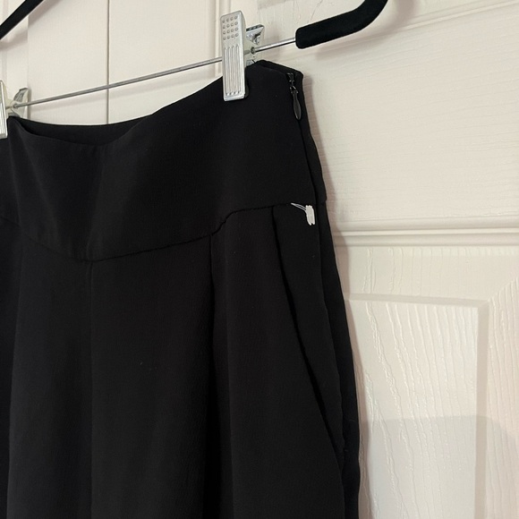 Wilfred Black Crepette wide leg with side zip 8 - Picture 4 of 6